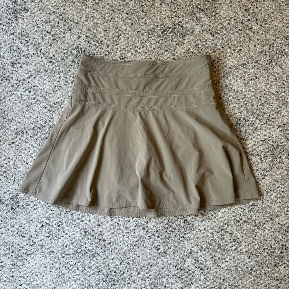 Athleta Classic Everyday Skirt Skort Taupe Women’s Size 8